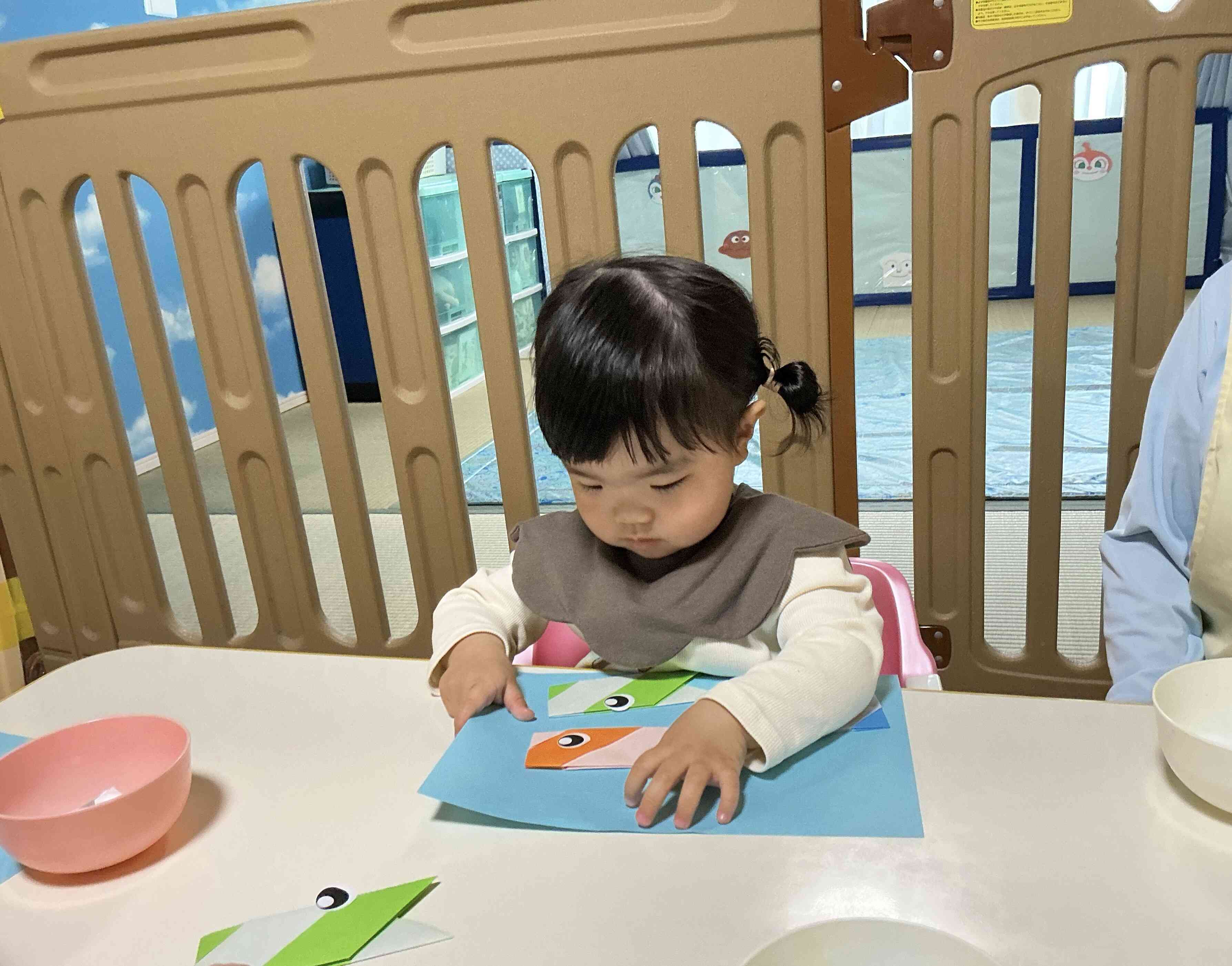 ペタペタ楽しいな♪