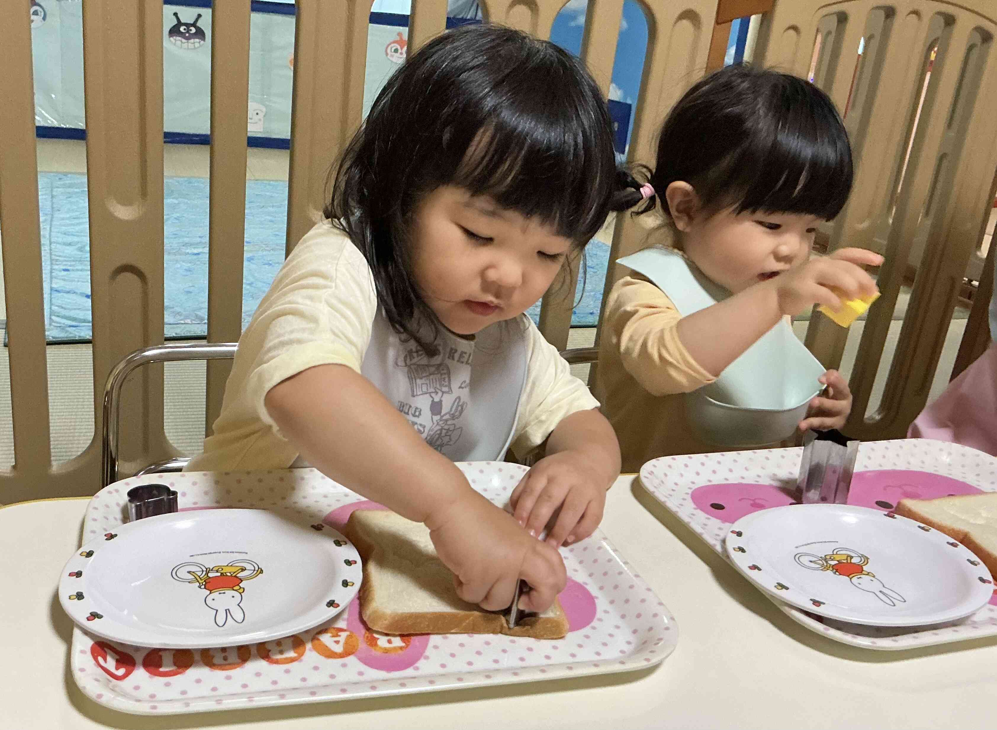 食育〜食パン型抜き〜