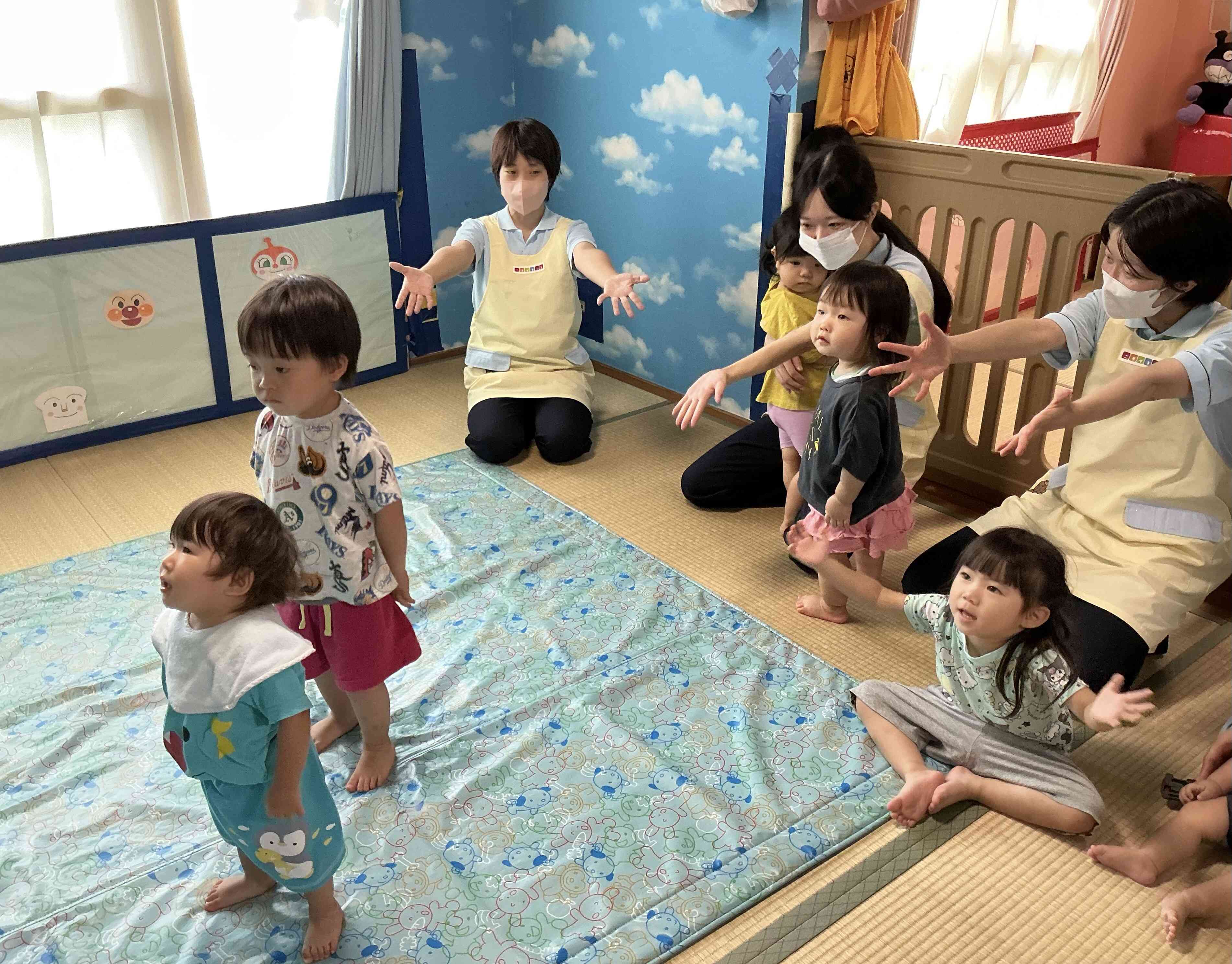 手遊び歌楽しいな♪