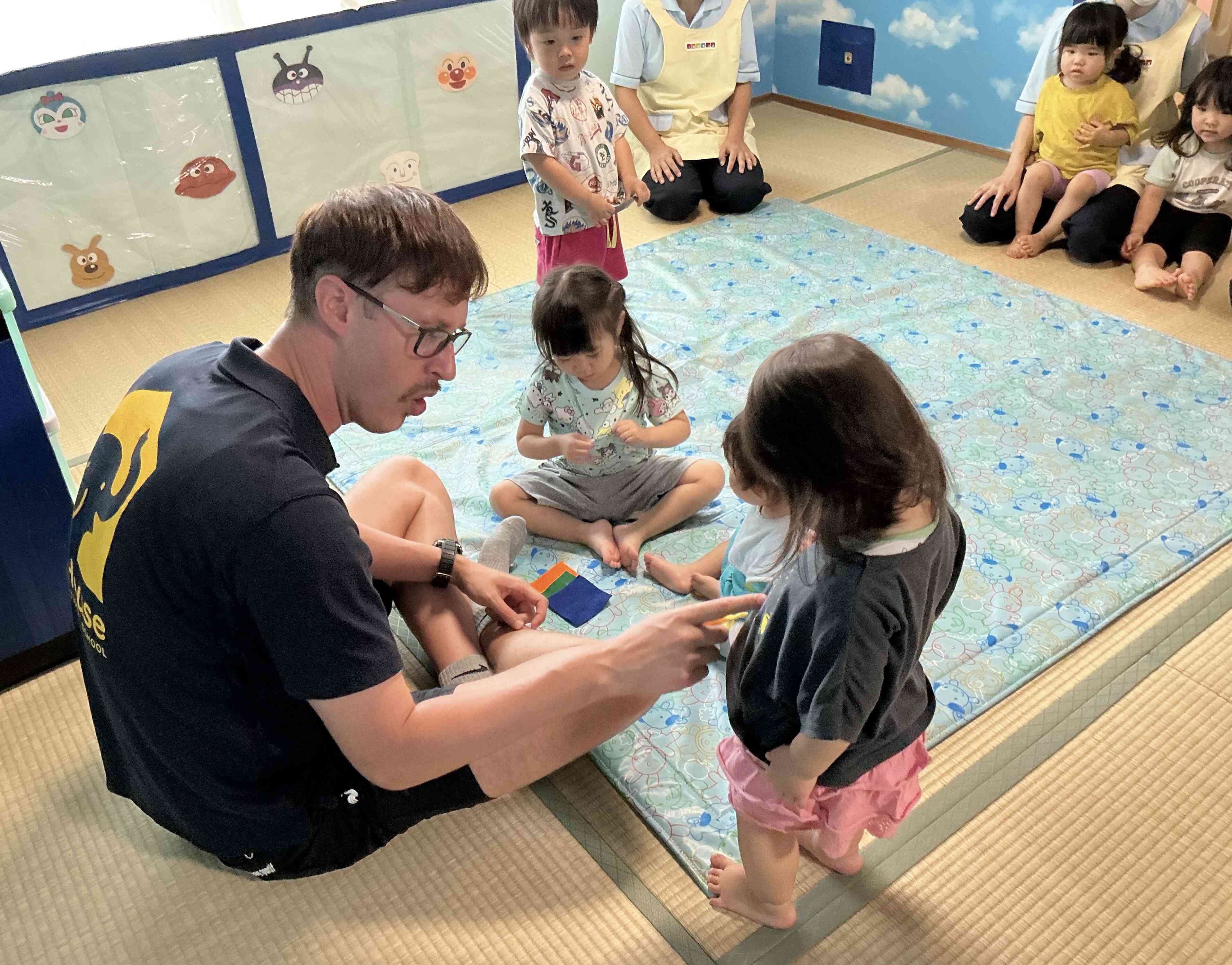 英語で色を言ってみよう！探してみよう♪