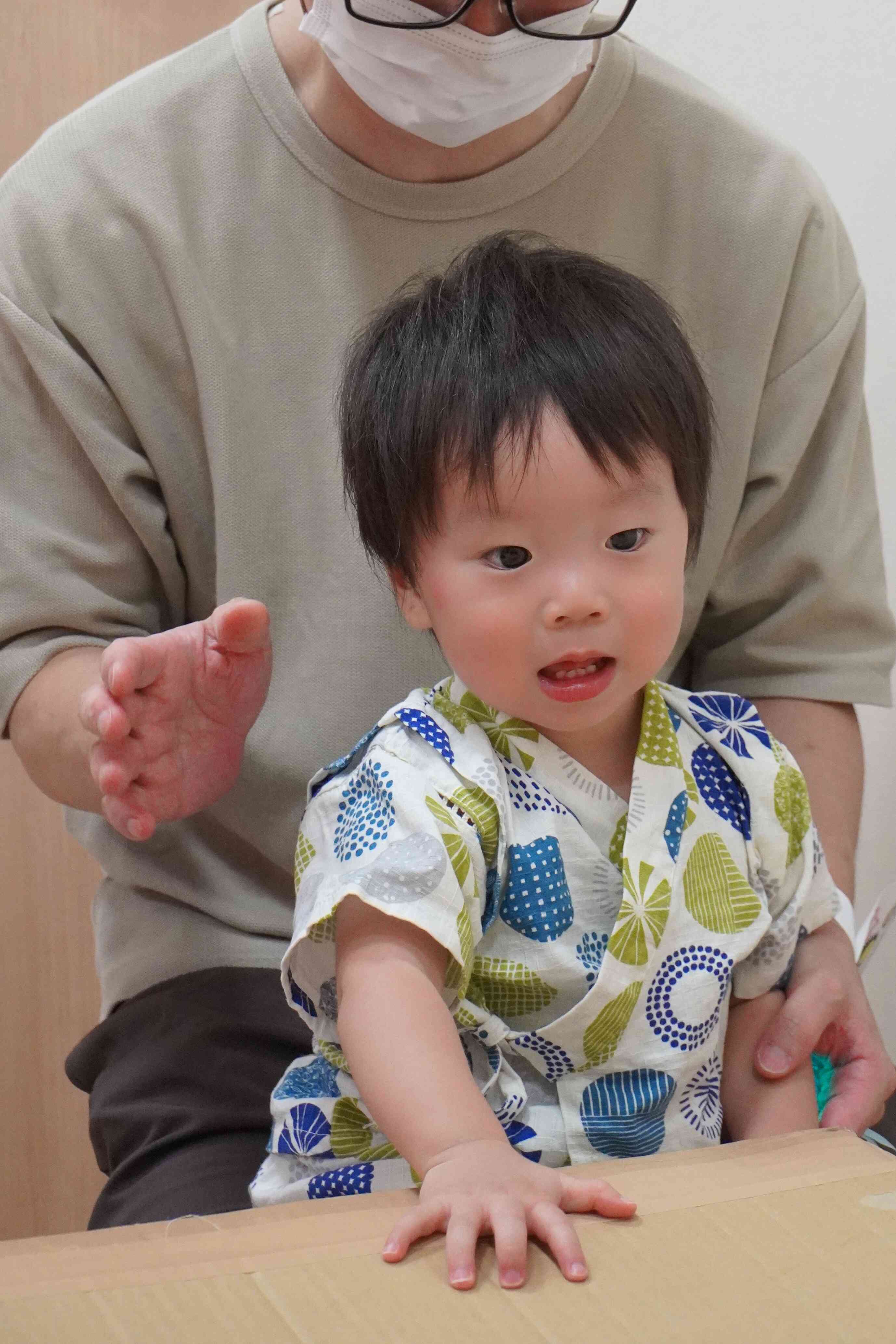 ボウリングに挑戦中です