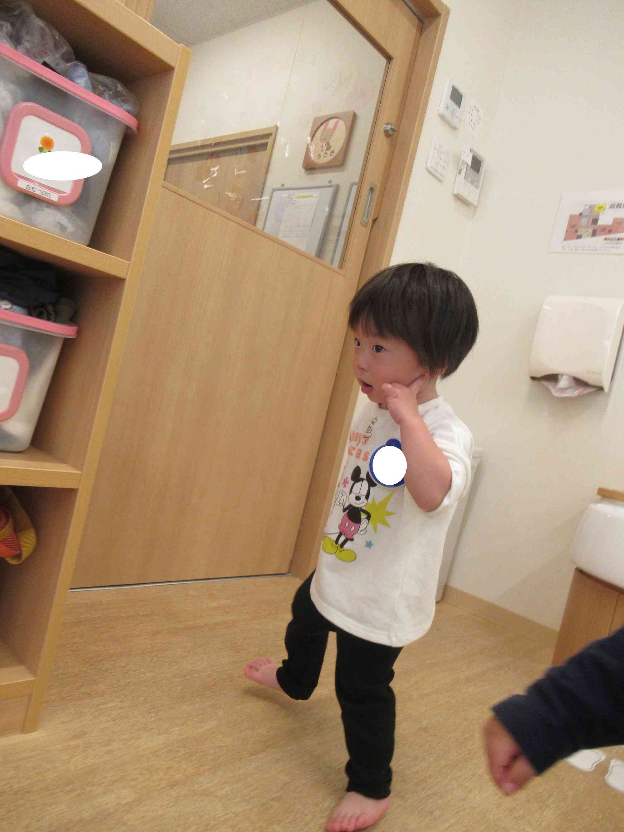 ハッピーなかおで　ハッピーなこえで　ハッピーなうたをうたおうよ♬