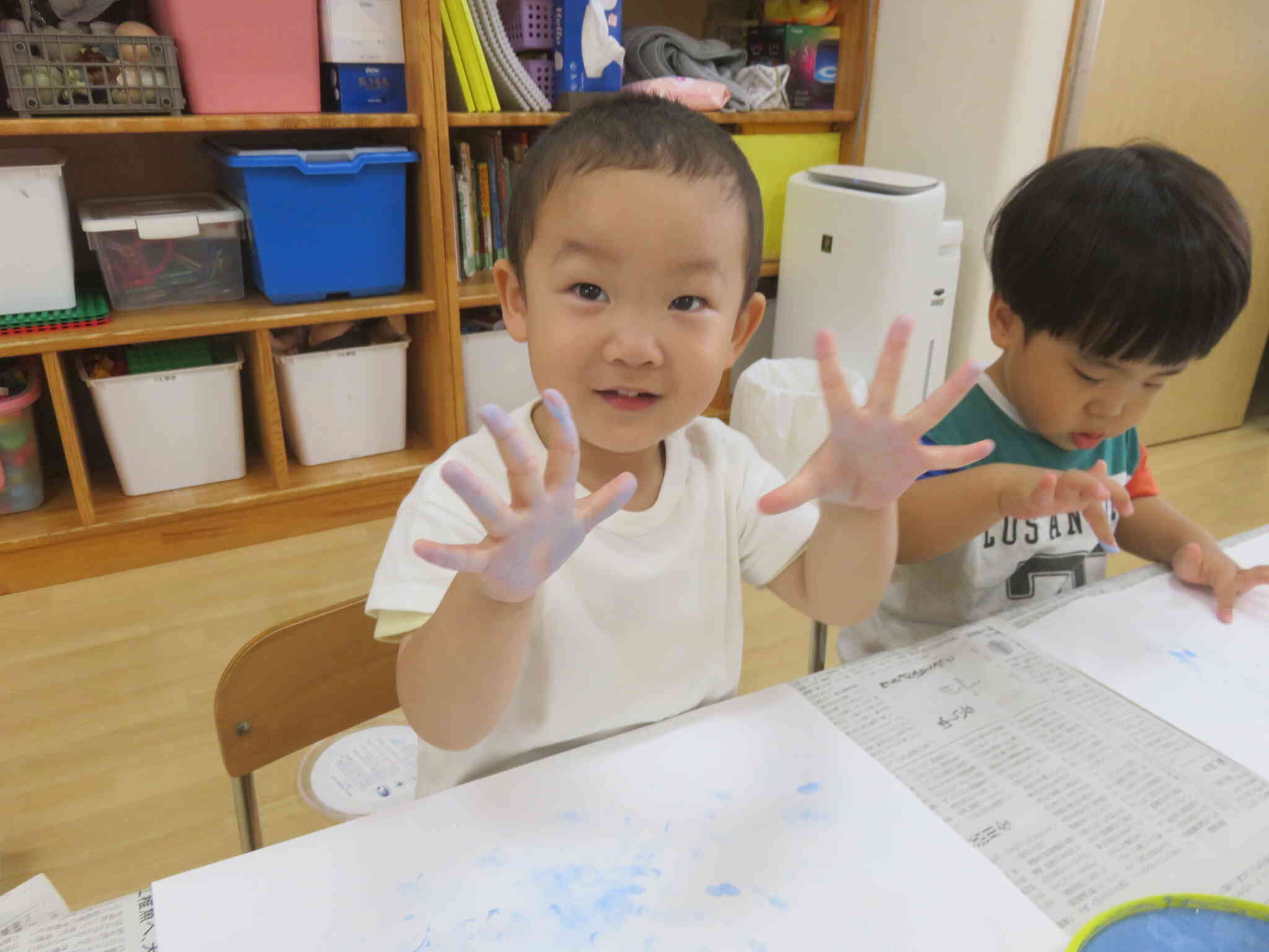 製作の様子～2歳児～