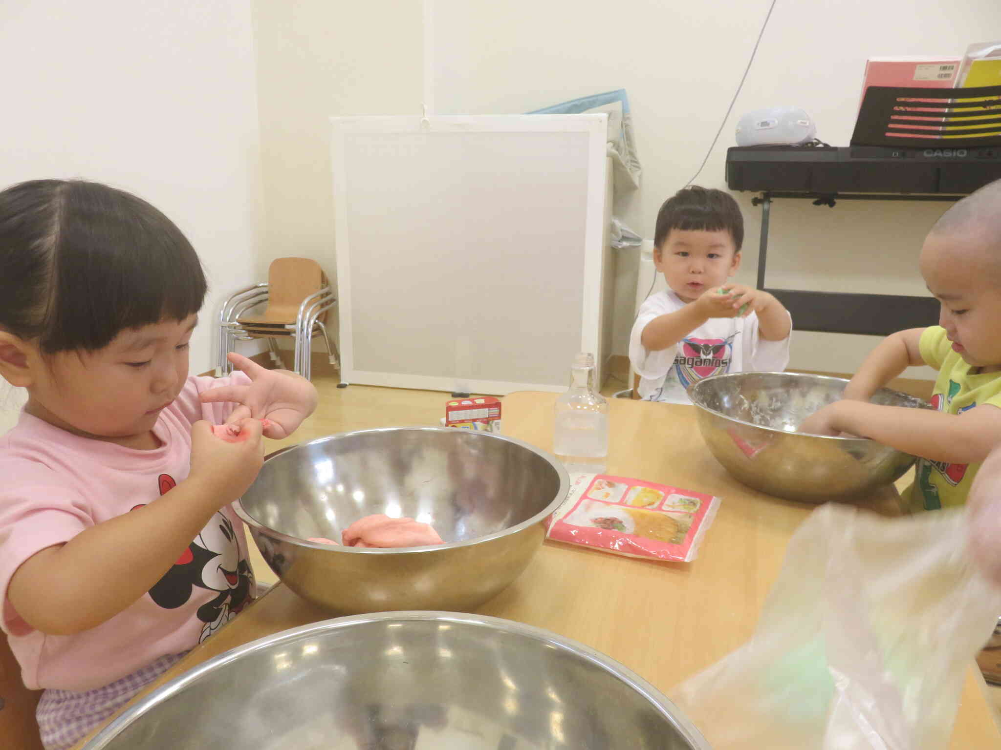 小麦粉粘土～2歳児～