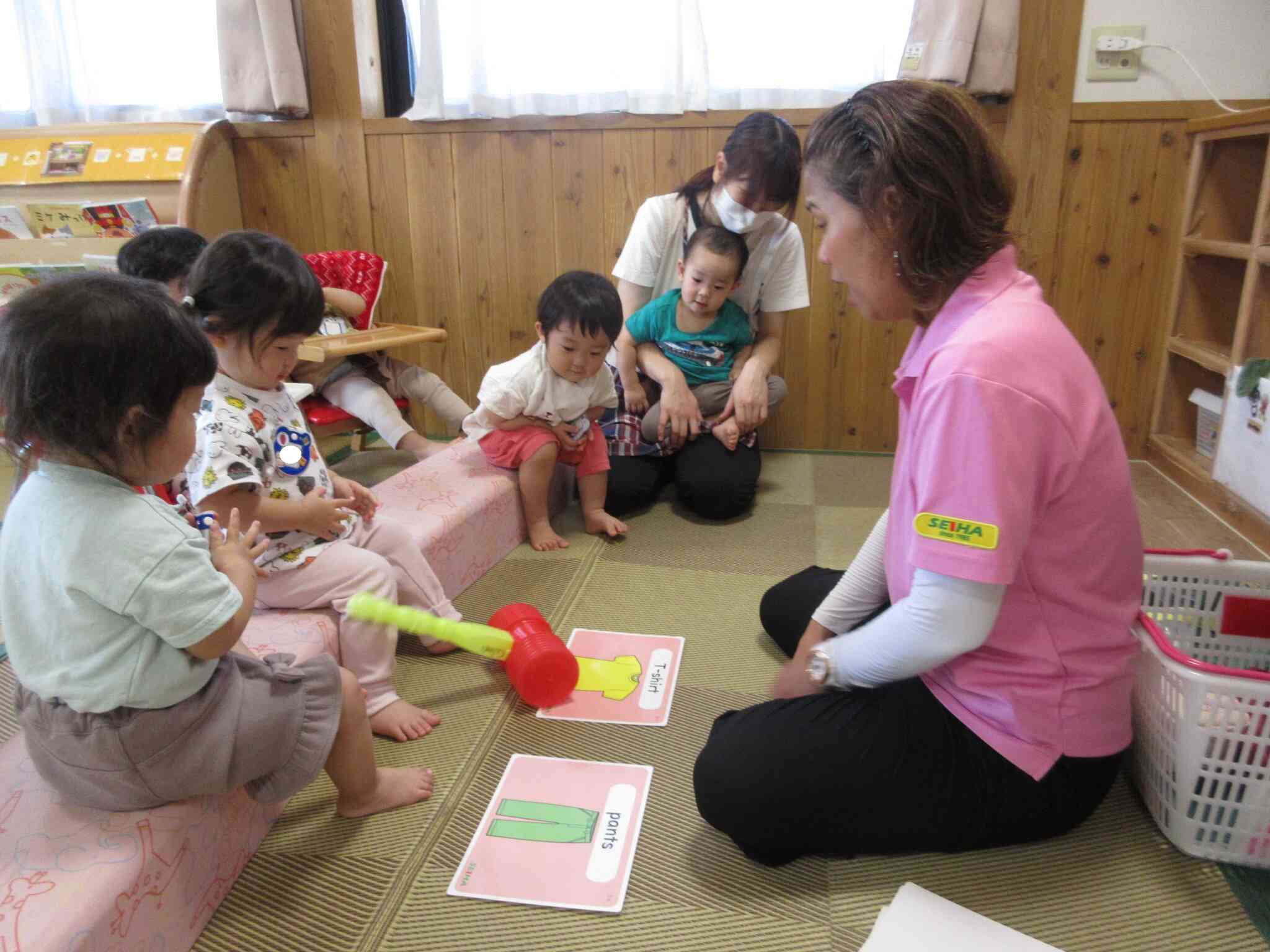 どっちかな？カードを選んでね