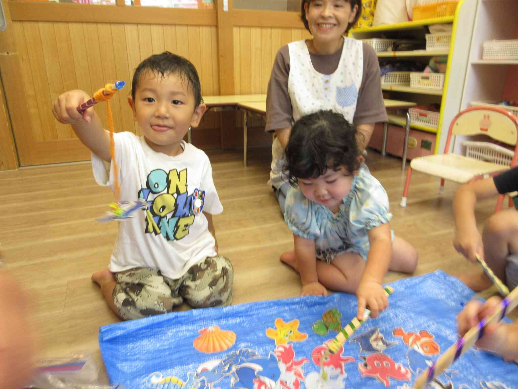 英語教室で魚釣り★