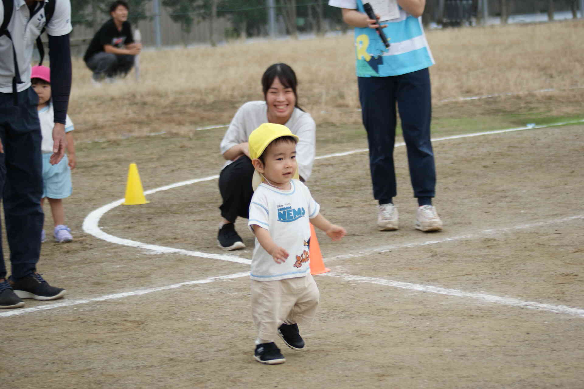 小さいお友達も頑張りました！（１歳児）