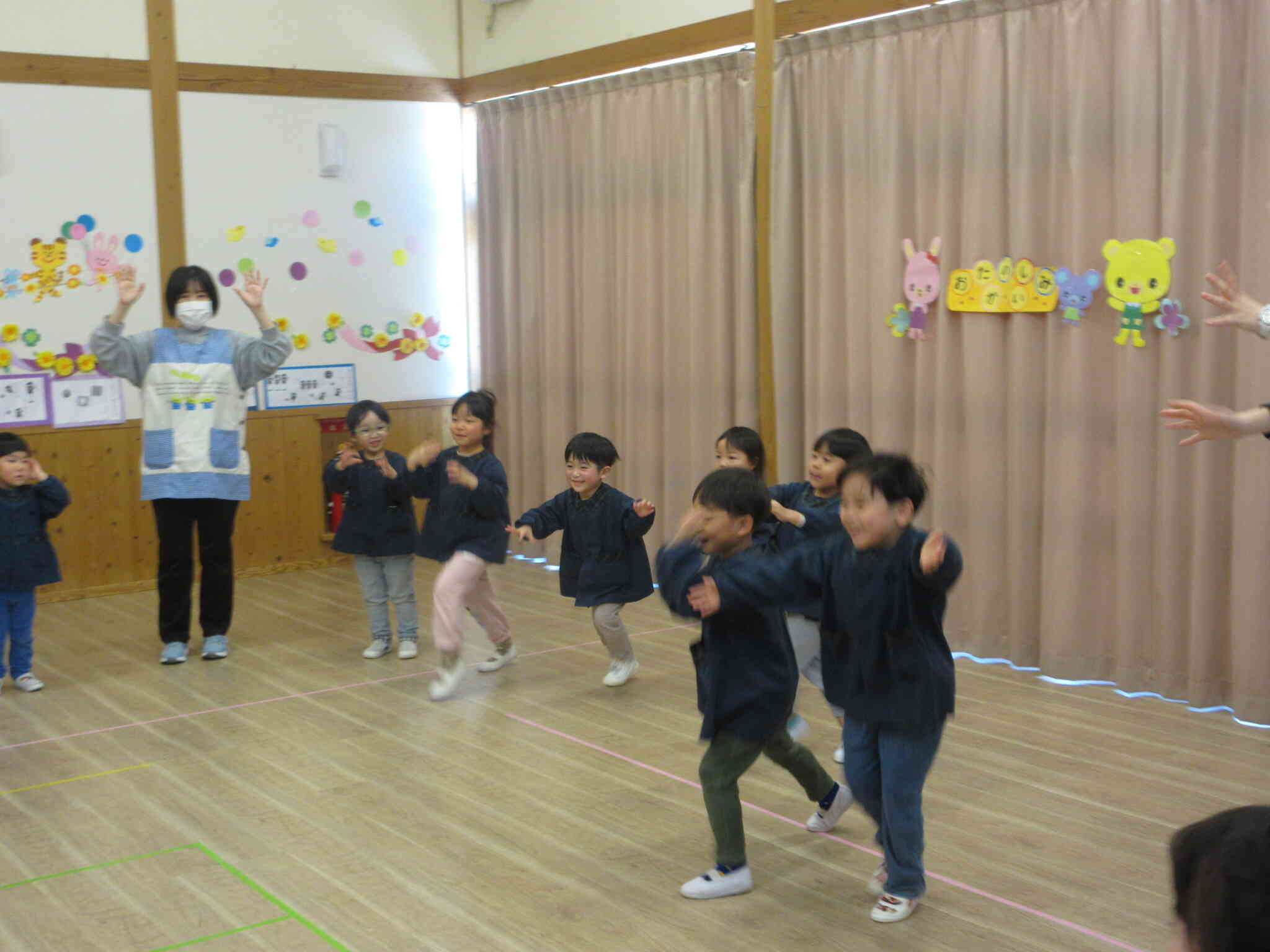 最後にフォークダンスをしました