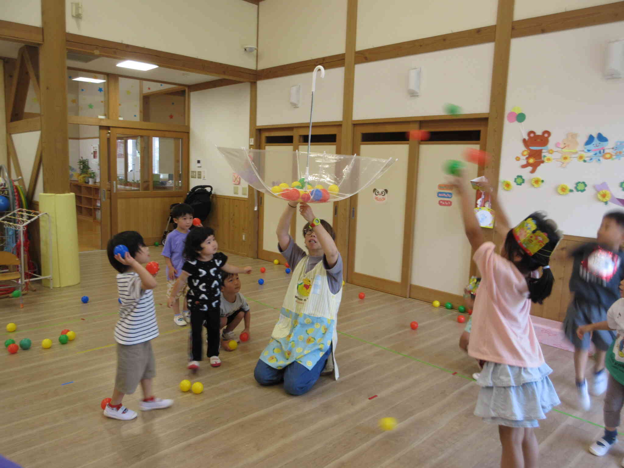 玉入れゲームで勝負