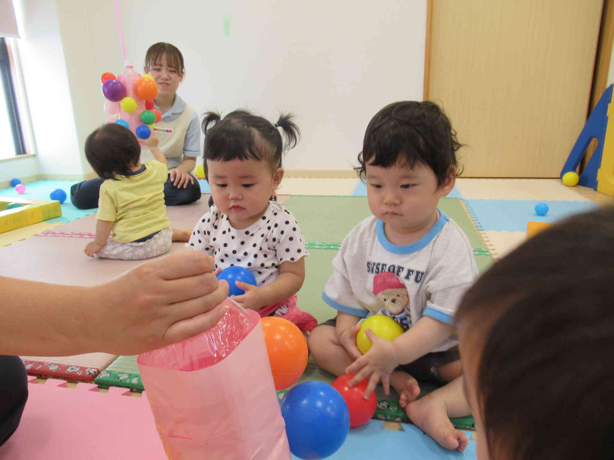 ひっついた！不思議だね