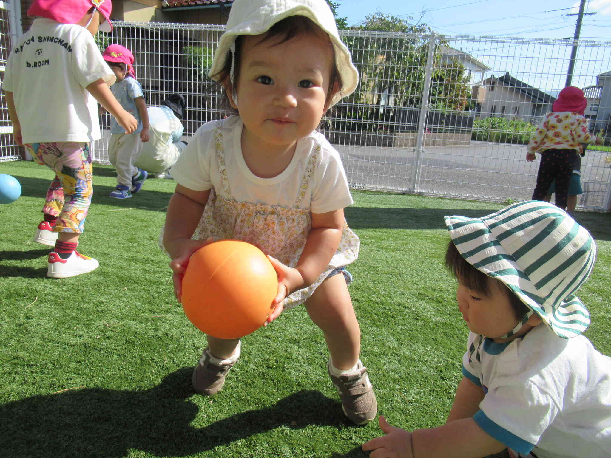 ボール投げるよ！