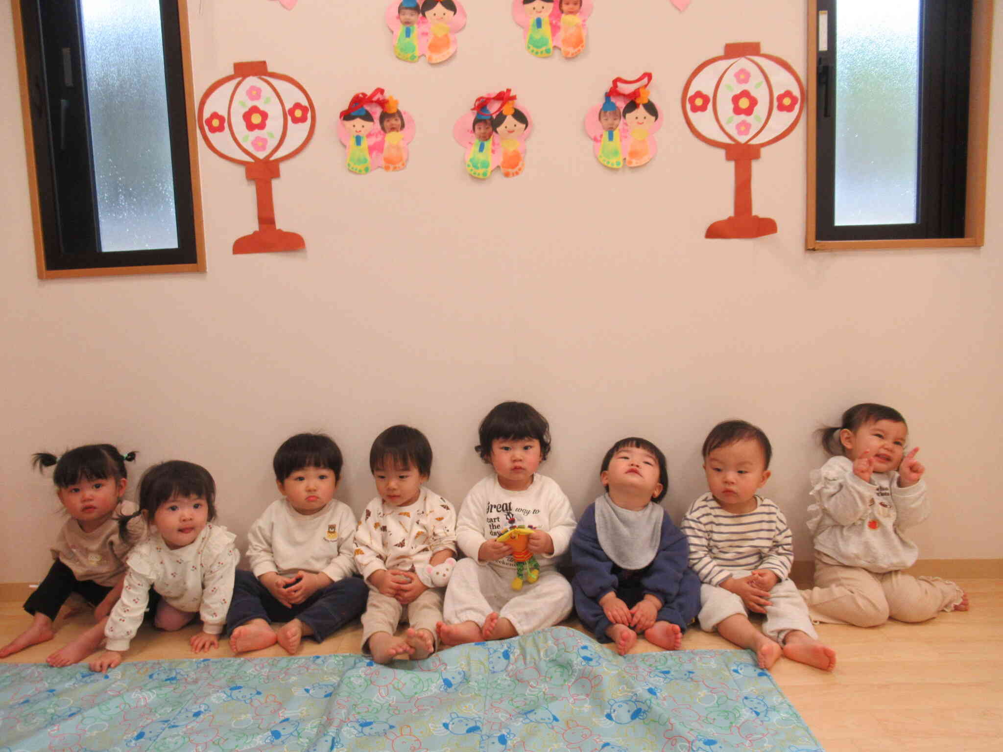 みんなでいっしょに（０歳児）