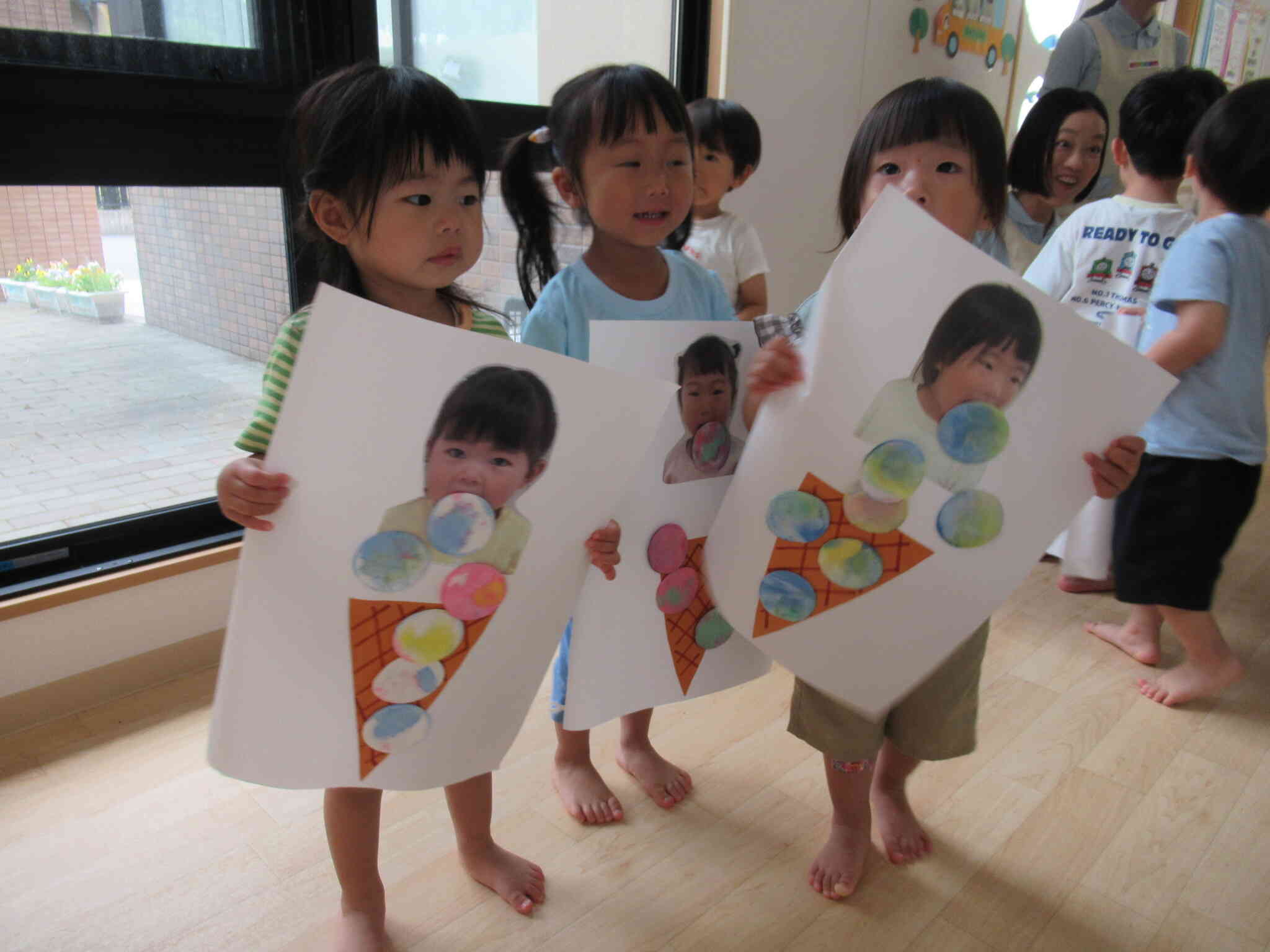 アイスクリームはいかがですか～？（２歳児・うさぎ組）