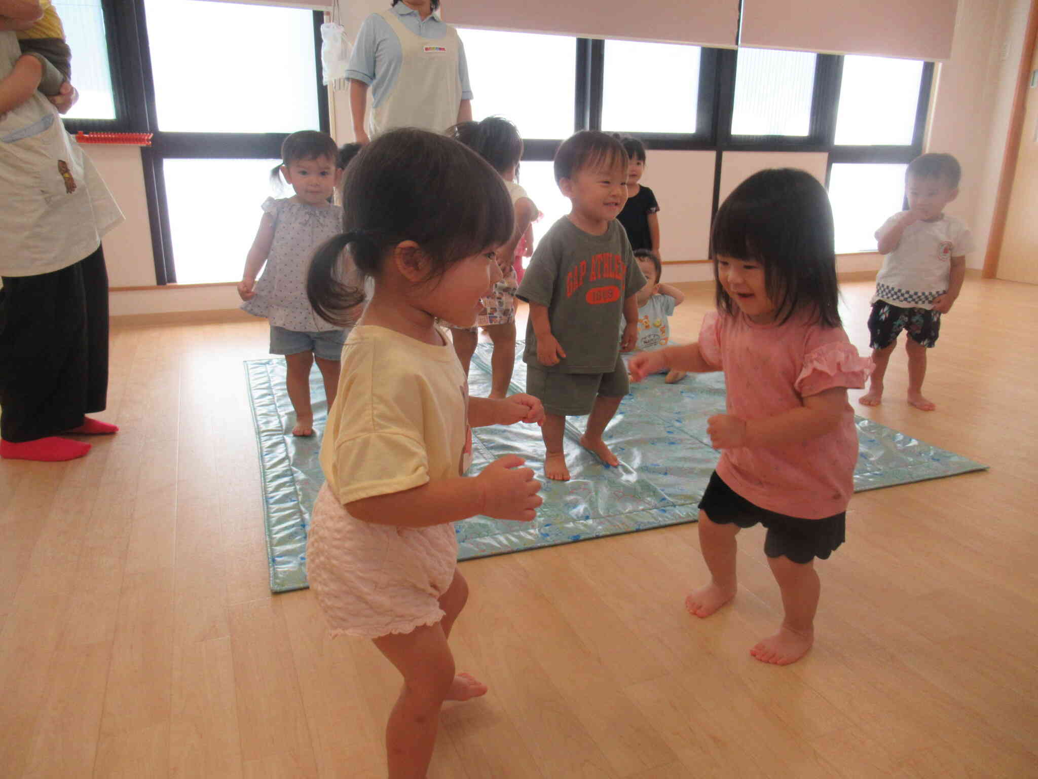 英語で遊ぼう！(1歳児・あひるぐみ）